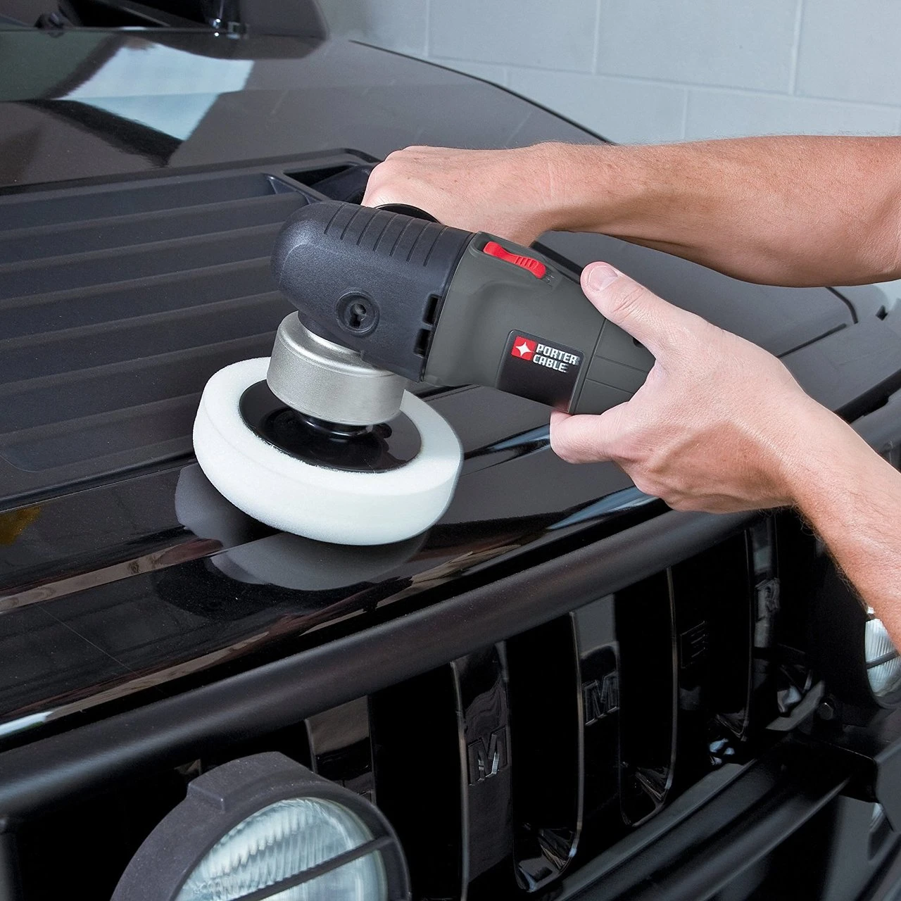 Porter Cable 7346SP 6-Inch Random Orbit Sander w/Polishing Pad — product image 2