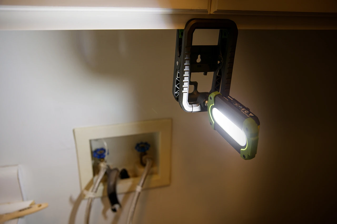 PowerSmith 1000 Lumen Rechargeable Work Light with Clamp and Hook (PWLR010CM) — product image 2
