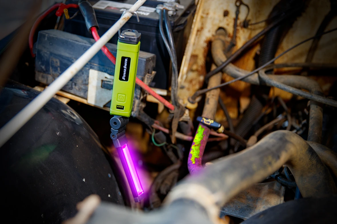 PowerSmith 600 Lumen Foldable LED Work Light with Spot and UV Modes (PILB600UV) — product image 6