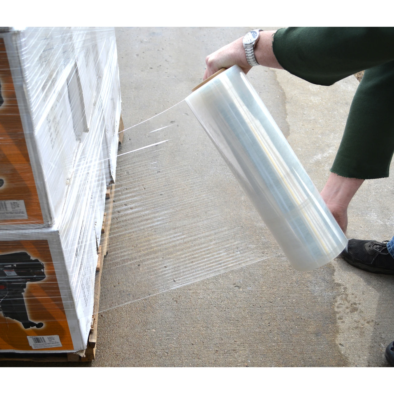 Pro-Series HNDWRAP4 4 Piece Stretch Wrap Roll 18 in. x 1500 ft. — product image 3