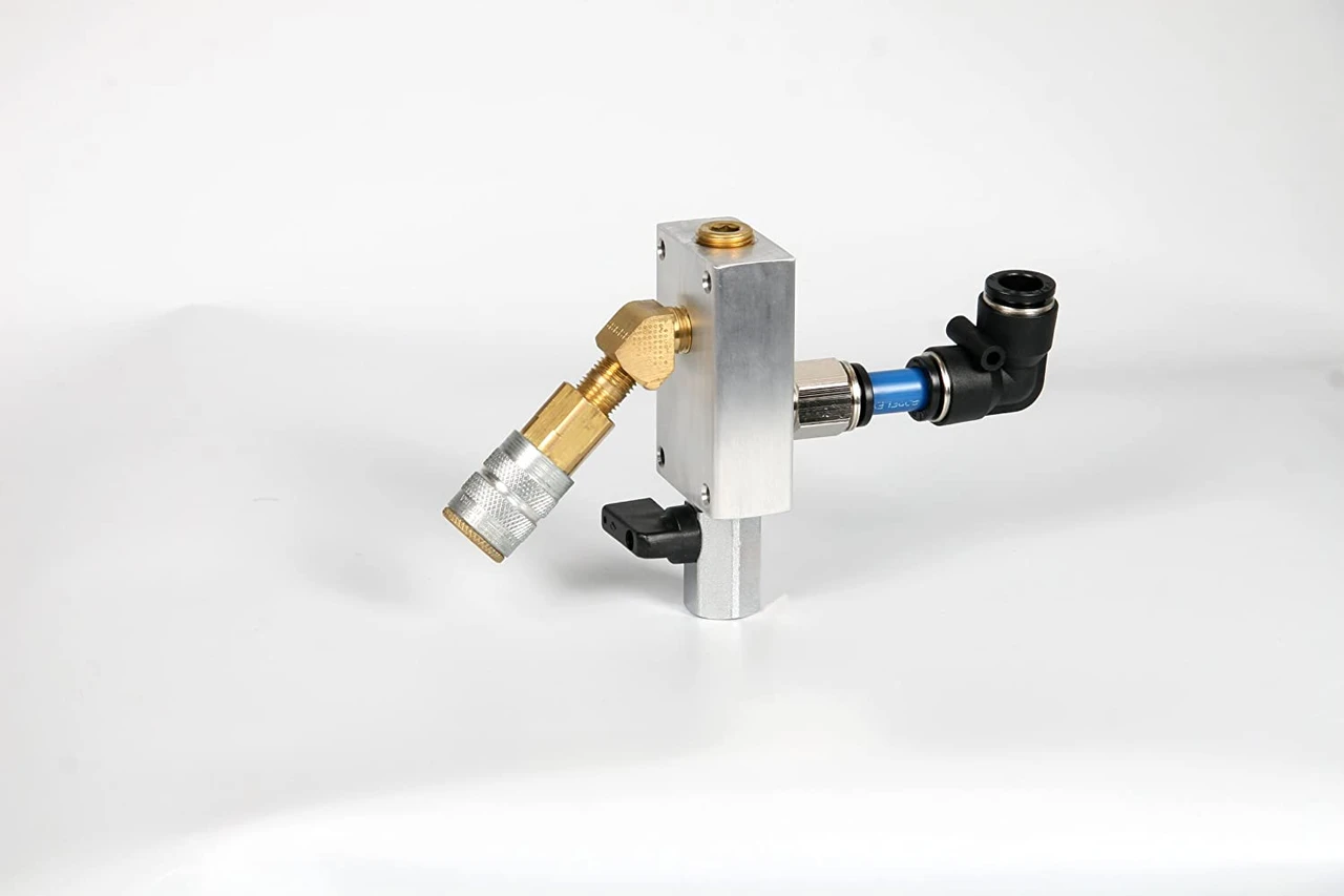 RapidAir 90100 1/2 Inch 150 PSI Compressed Air Hose Piping System Outlet Kit — product image 2