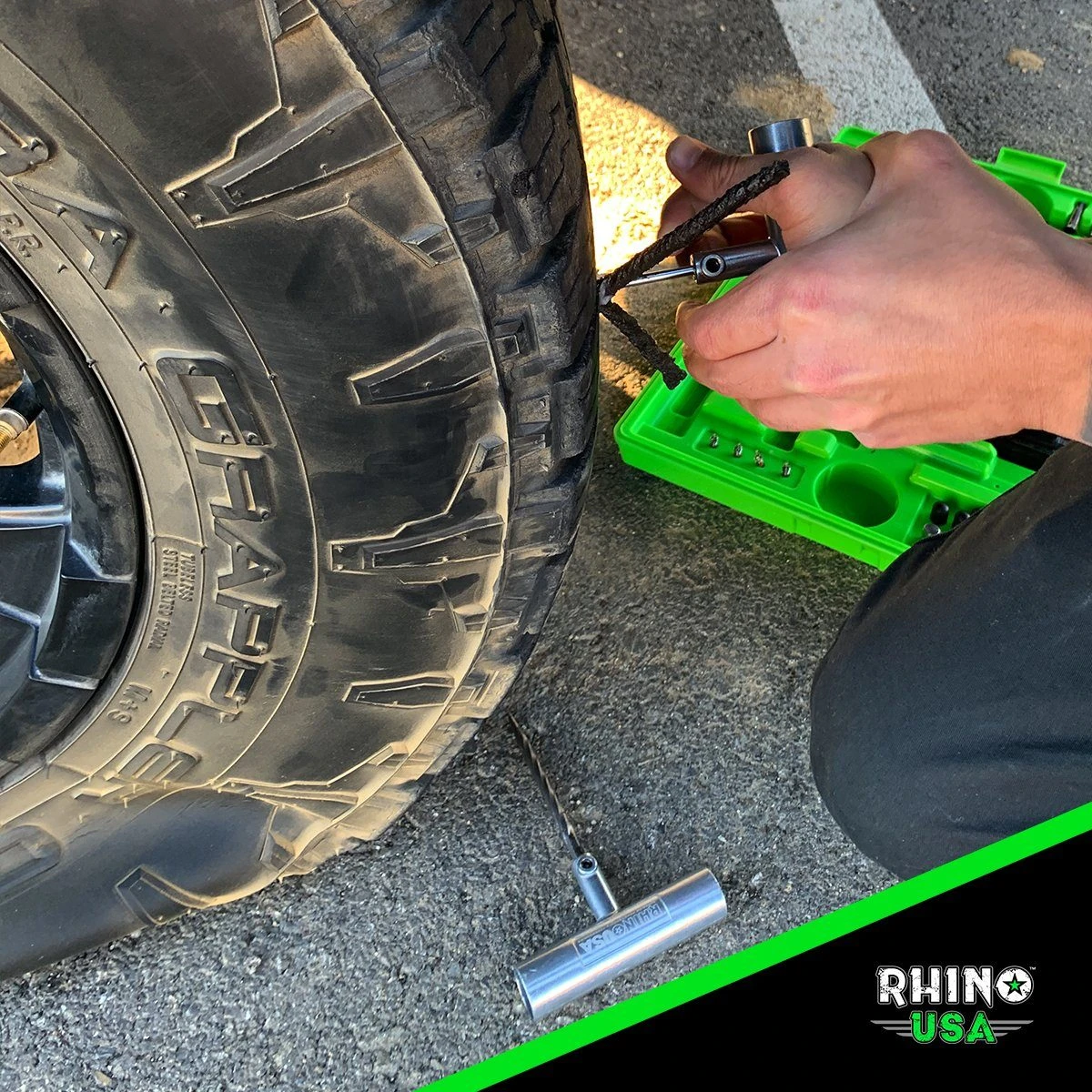 Rhino USA Tire Repair Plug Kit, 86 Pieces (RNO-TIRE-REPAIR-KIT) — product image 6