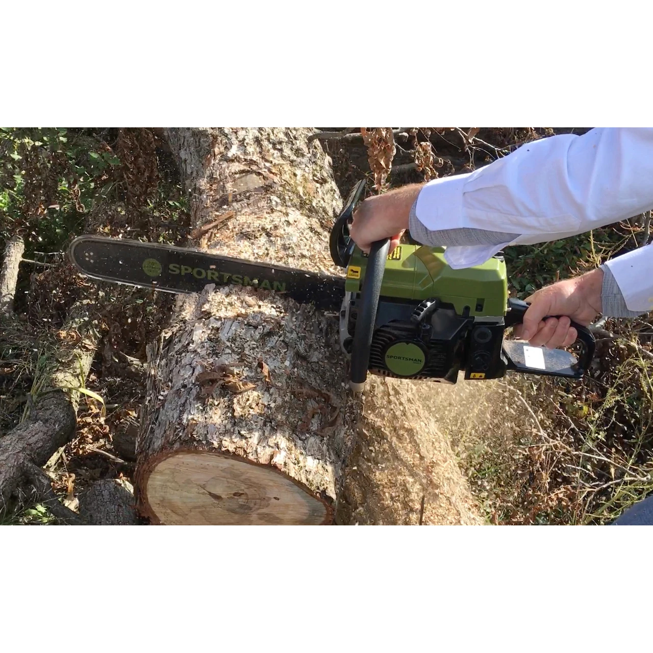 Sportsman GCS522014 20 in. and 14 in. 52 cc Gas 2-Stroke Rear Chainsaw Combo Kit — product image 4