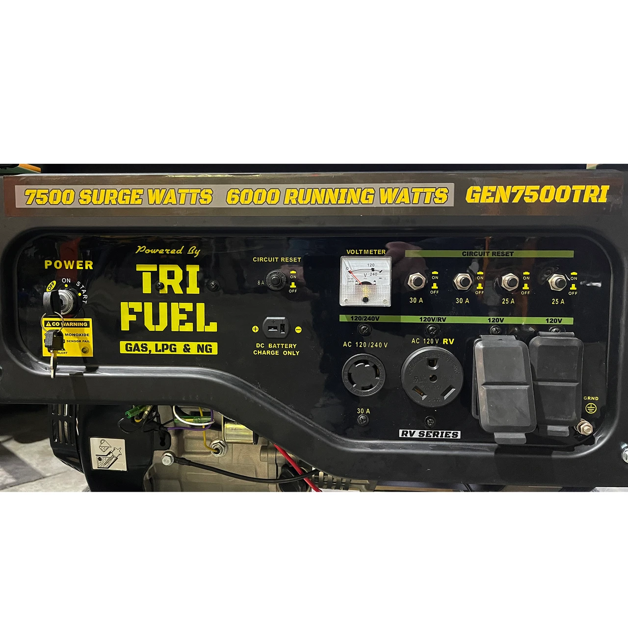 Sportsman GEN7500TRI 7500 Watt Portable Tri-Fuel Generator with CO Warning — product image 3