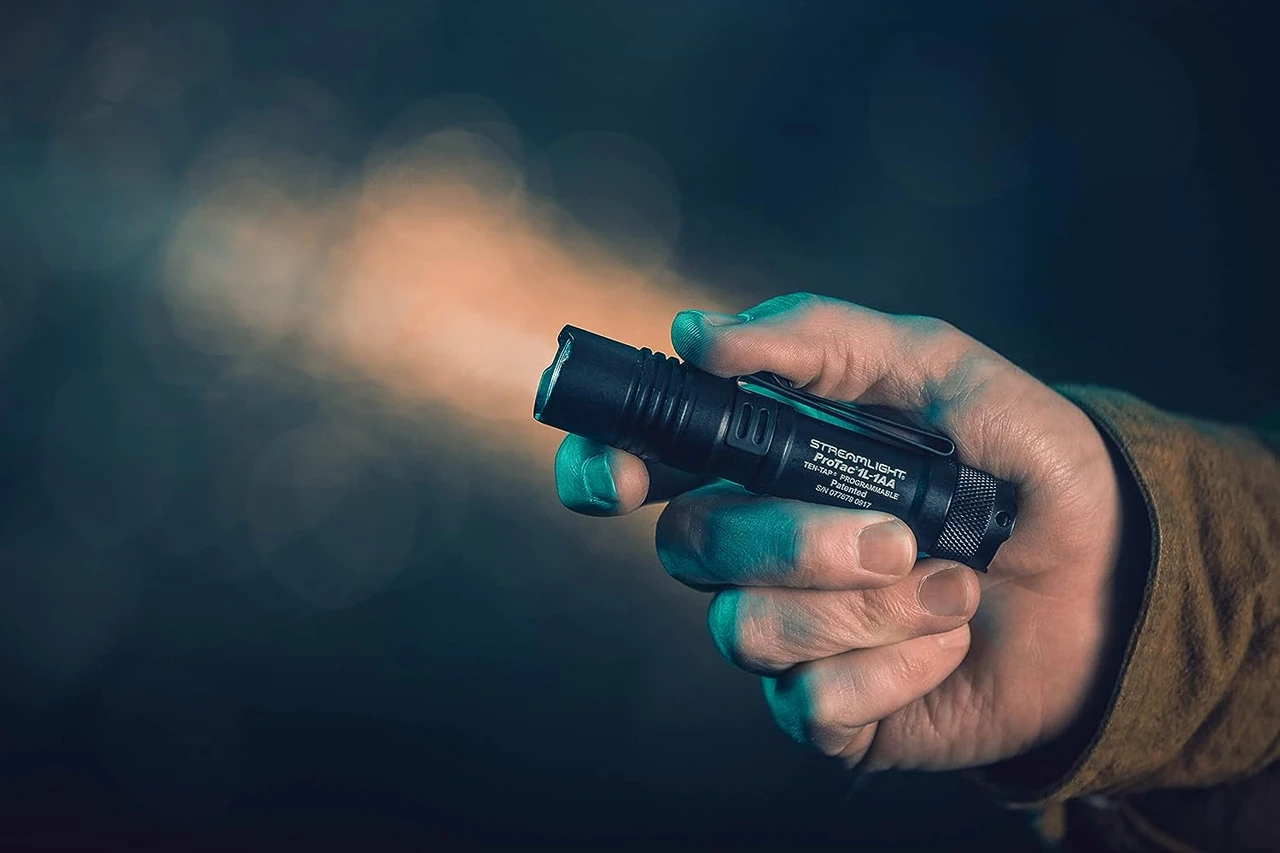 Streamlight ProTac 1L-1AA Dual Fuel 350 Lumen Compact Tactical Flashlight (88061) — product image 4
