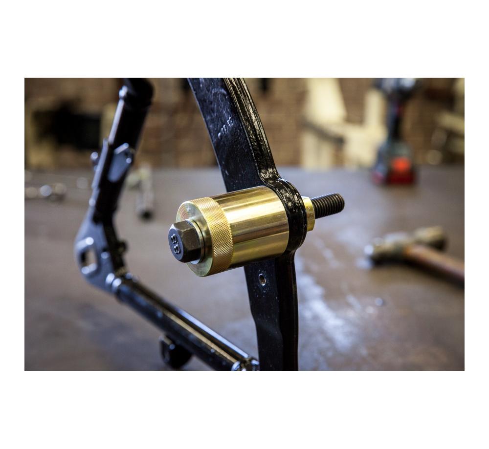 Swingarm Pivot Bearing Puller — product image 3
