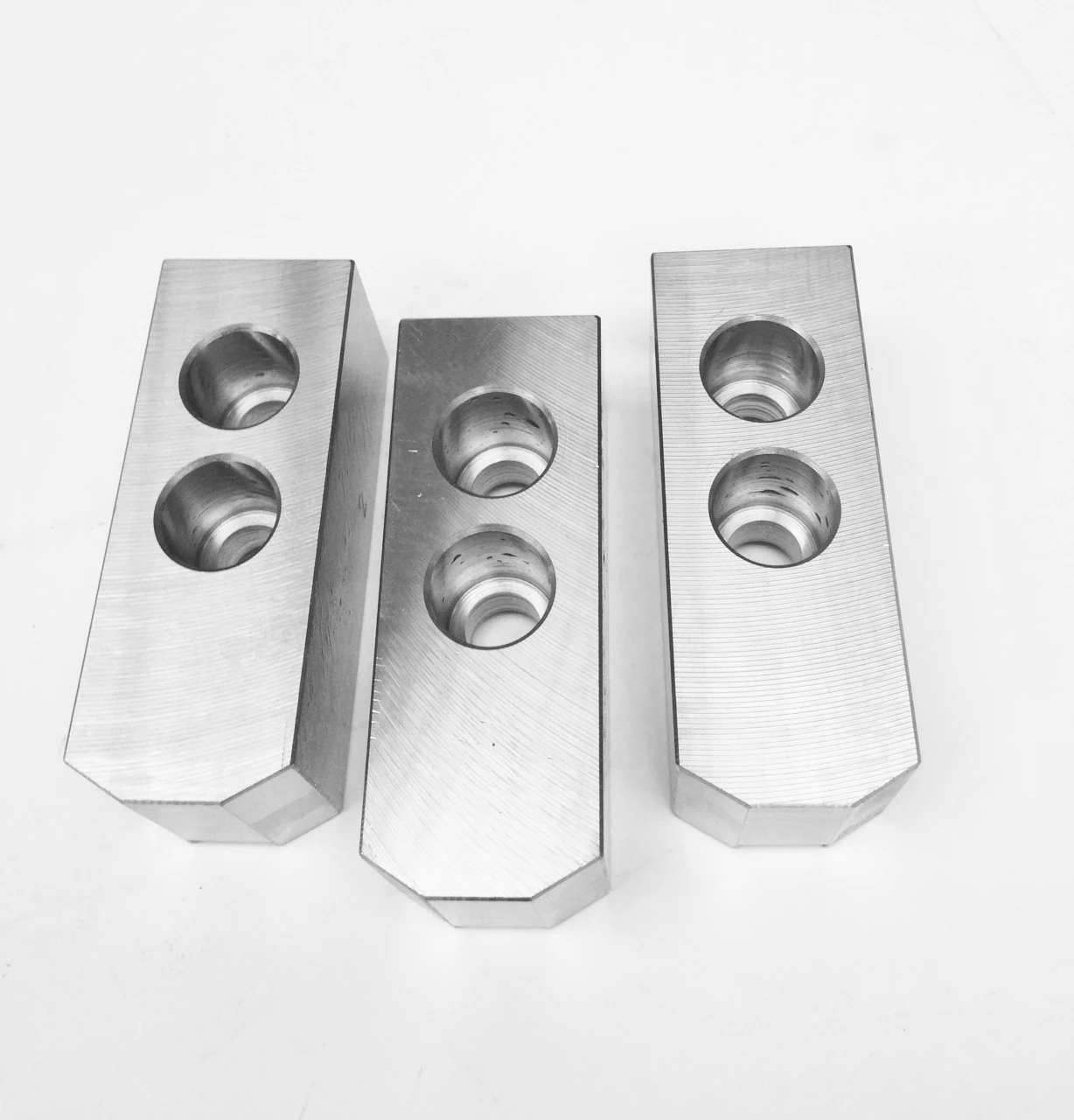 TAIKI 6" 3 Piece 1.5mm x 60�� Steel Soft Jaw Set (3900-4686) — product image 3
