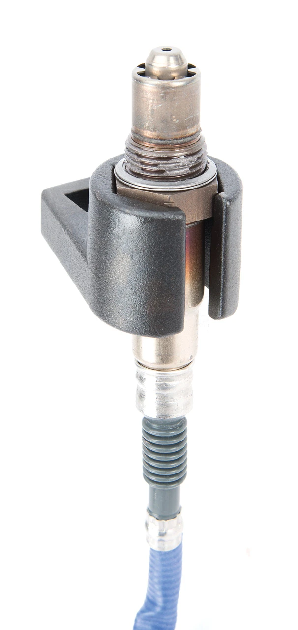 Titan Tools Offset Oxygen Sensor Wrench (51739) — product image 2
