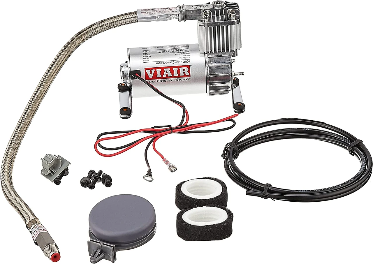 VIAIR 100C 12 Volt Electric 130 PSI Air Compressor Kit w/ 1.27 CFM (10010) — product image 2