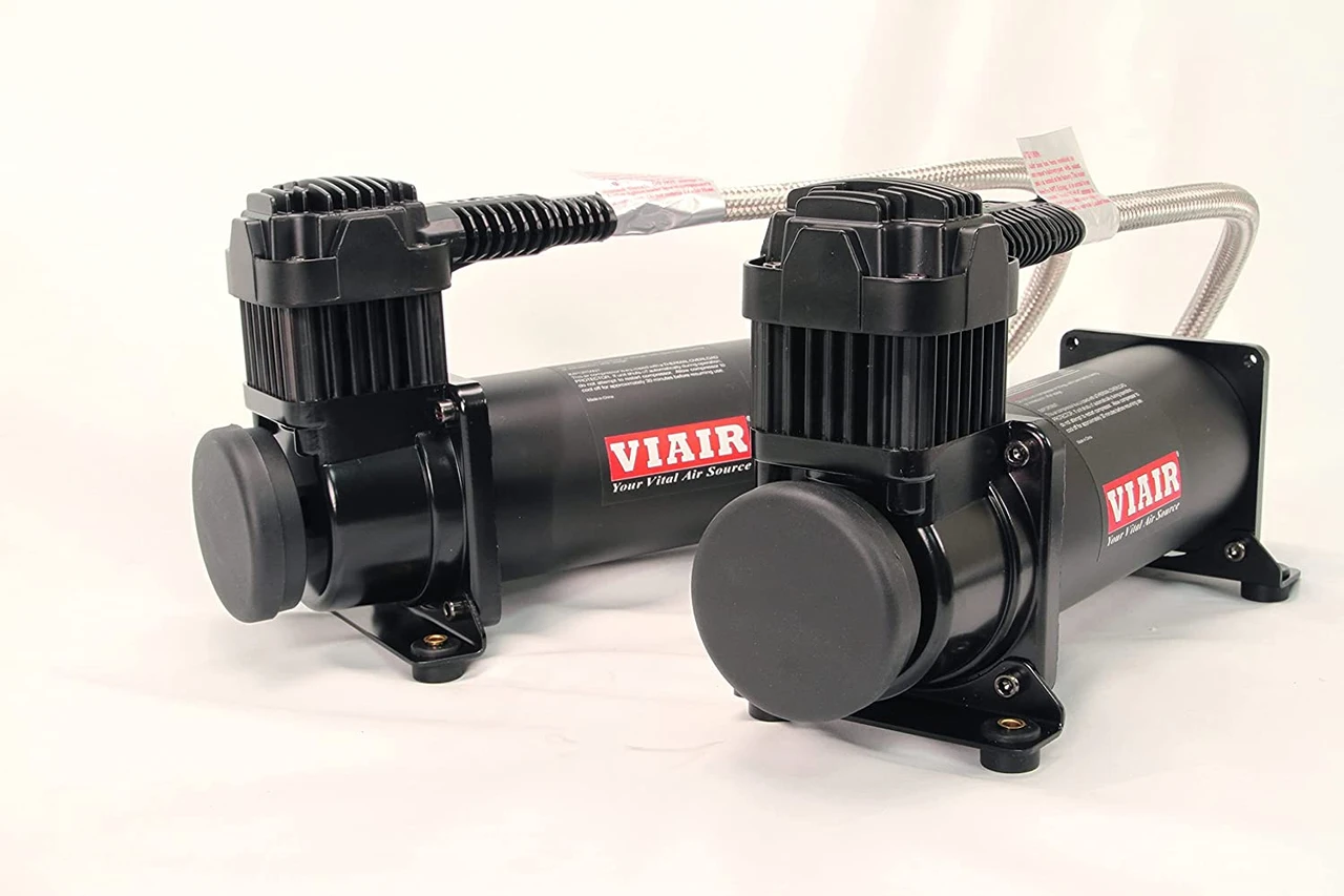 VIAIR 444C Dual Stealth Black Air Compressor Value Pack 200 PSI (44442) — product image 2