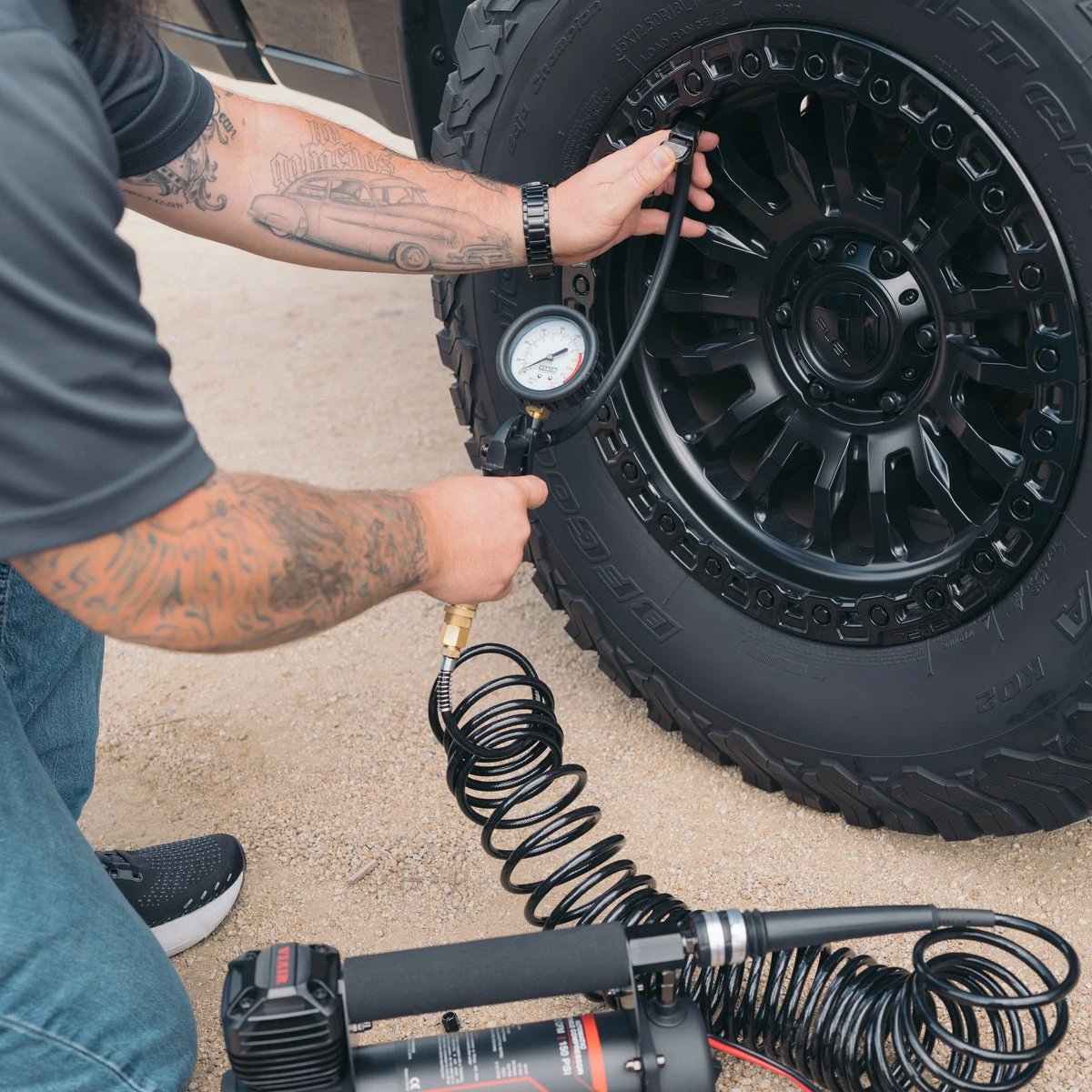 Viair EF 450P Automatic Portable Air Compressor – 12V, 100% Duty Cycle, 150 PSI (45144) — product image 2