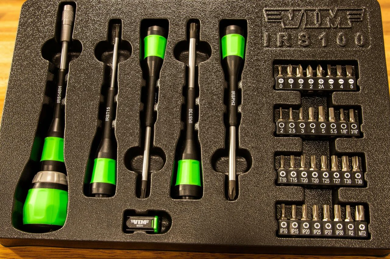 VIM Tools 39 Pc. Interchangeable Ratcheting Screwdriver Set (IRS100) — product image 4