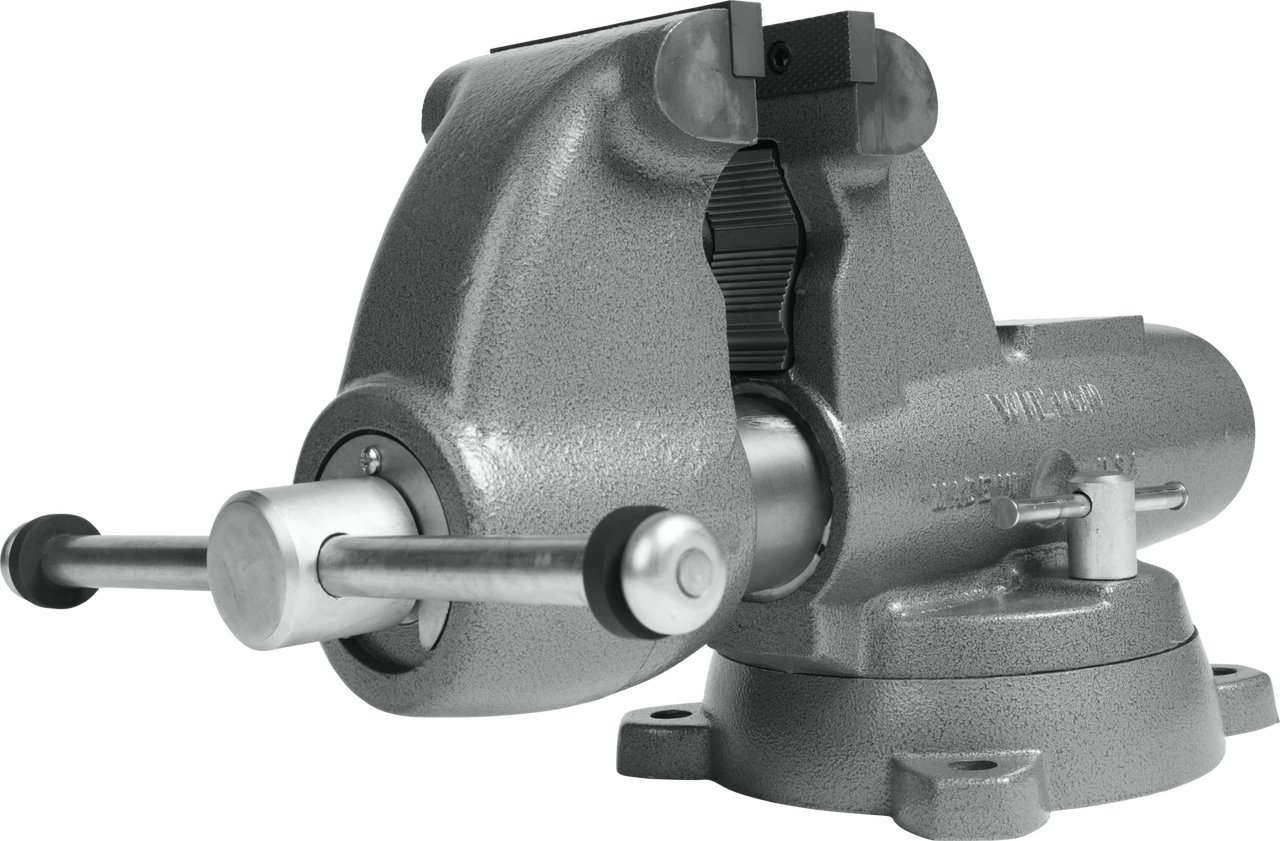Wilton C-2 Model Pipe & Bench Vise w/ 5" Jaw Width (28827)