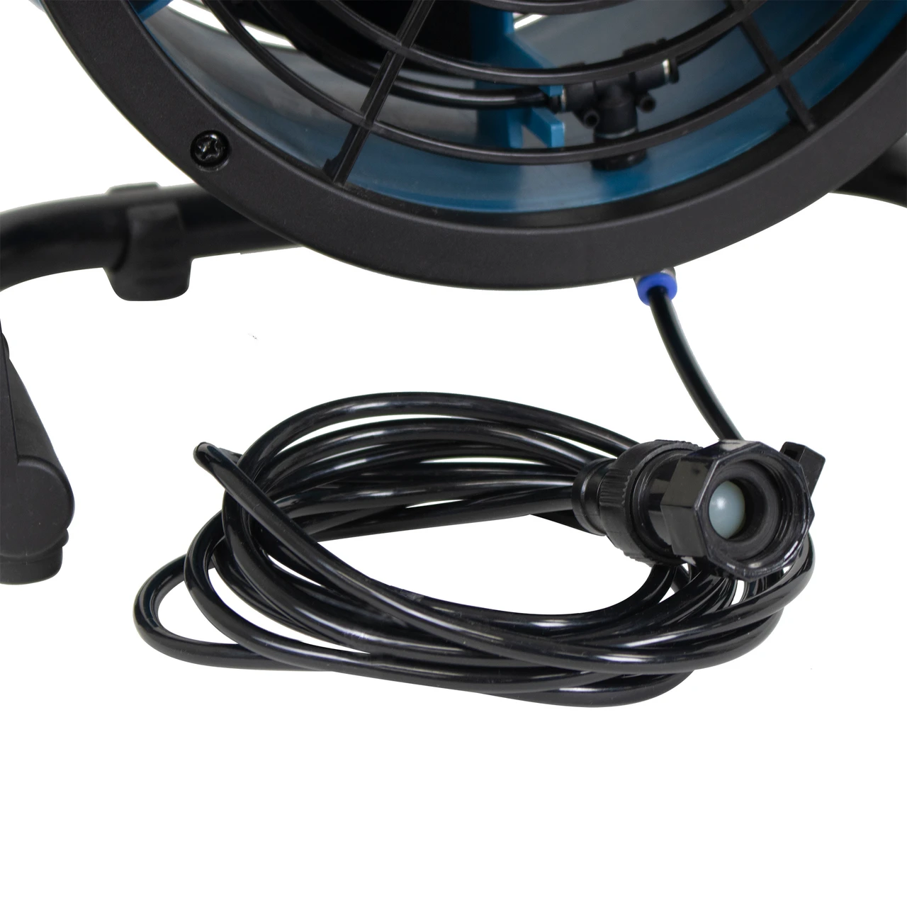XPOWER Multi-purpose Battery Powered Misting Fan and Air Circulator (FM-65B) — product image 5