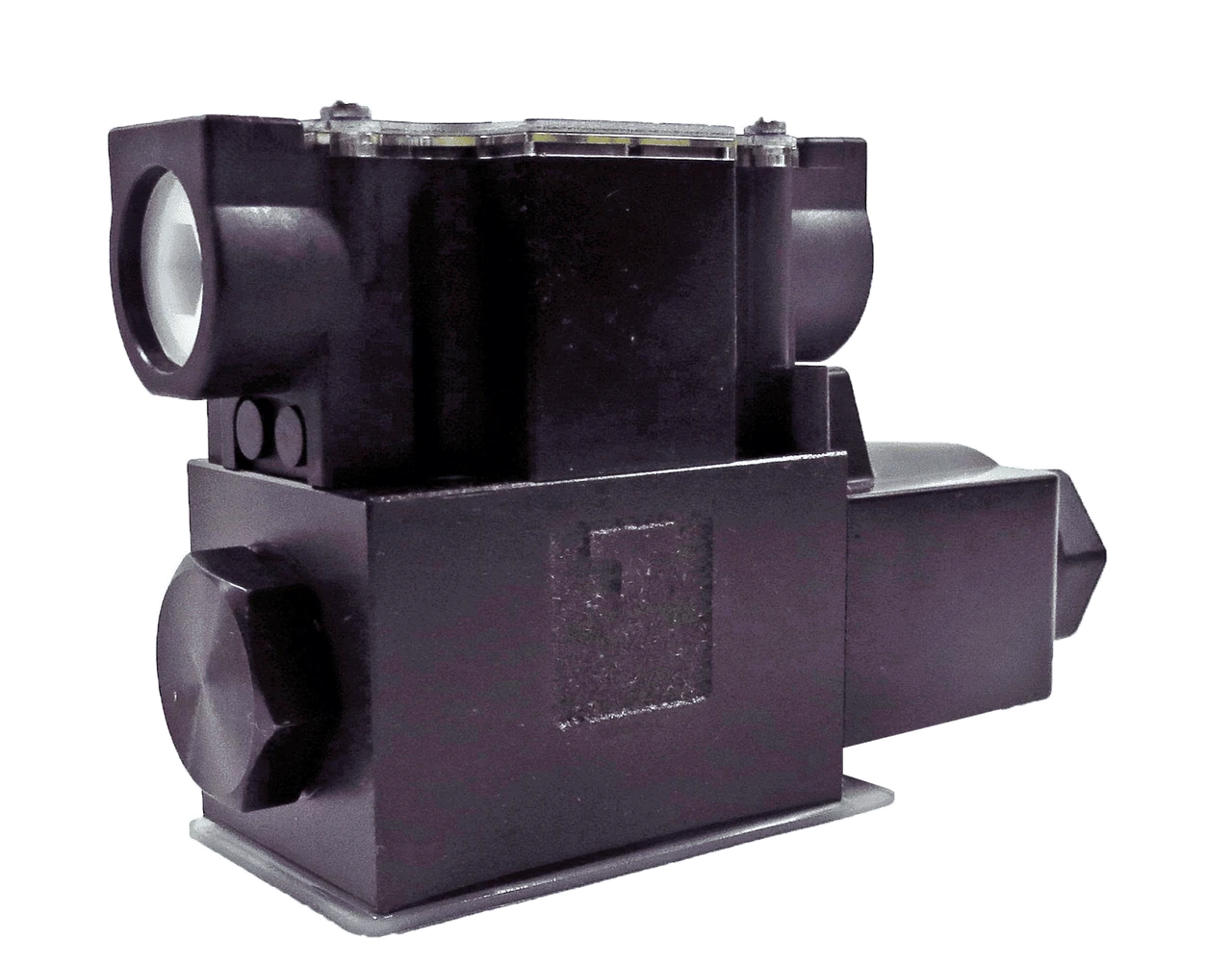 Yuken Solenoid Operated Directional Valve (DSG-01-2B4B-A100-70)